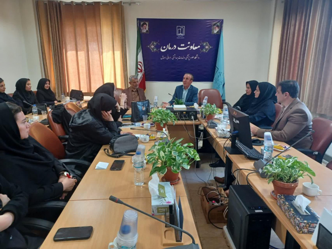 بررسی دستورالعمل وزارتی فرآیند ترخیص بر بالین بیمار در معاونت درمان