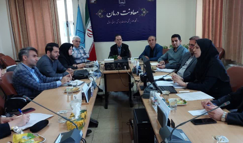 جلسه هماهنگی طرح سناریوی رزمایش دور میزی و میدانی با موضوع پذیرش انبوه مصدومین شیمیایی ناشی از نشت  احتمالی گاز کلر در معاونت درمان